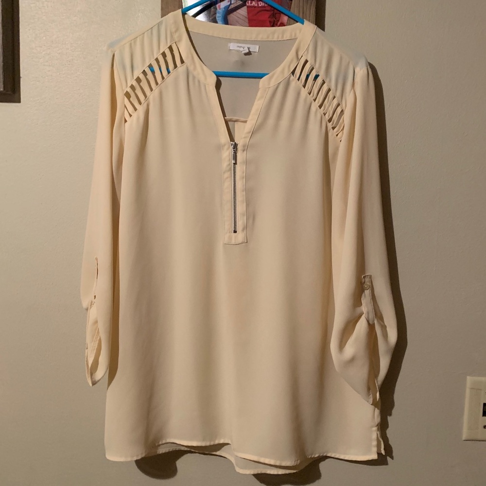 Women’s blouse